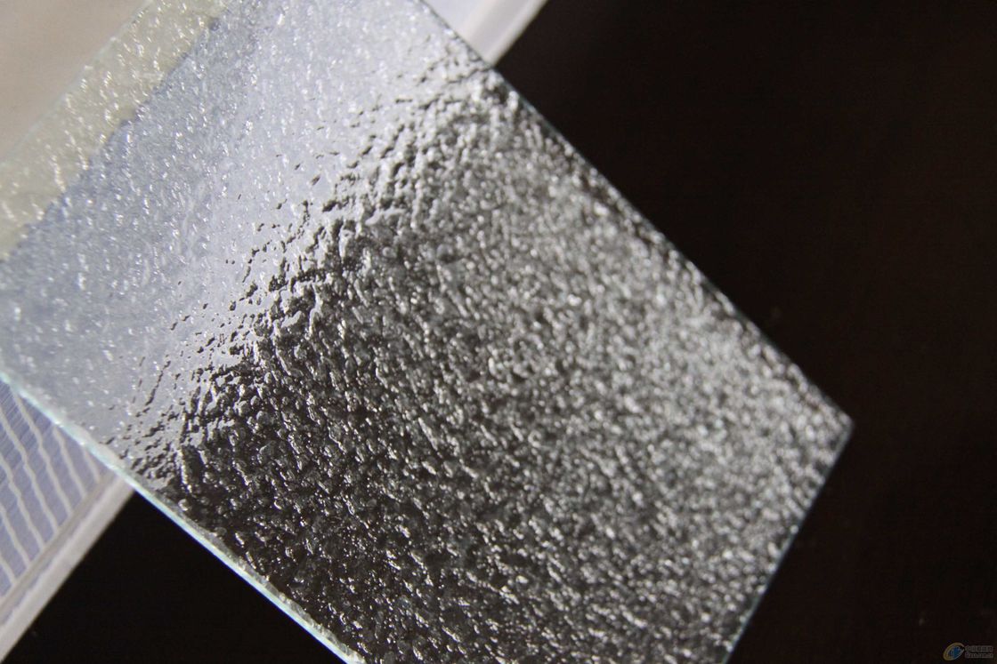 Vidrio templado con patrón de 15 mm vidrio transparente con patrón personalizado para ventanas de puertas de edificios