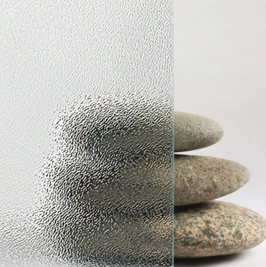 Personalizar el tamaño de vidrio con patrón 3mm 4mm 5mm para la decoración de la construcción de la ventana del baño