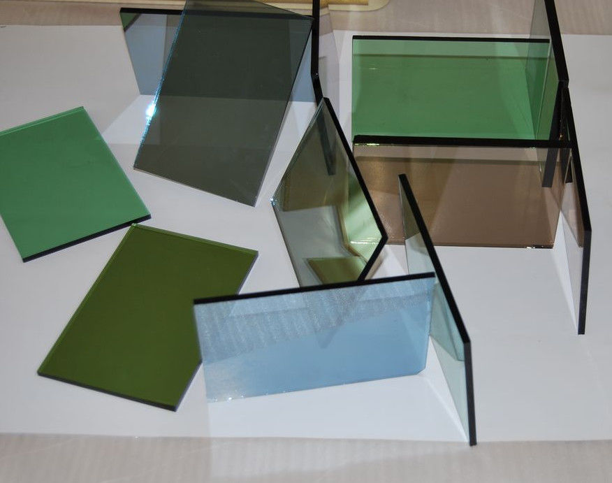 Vidrio flotante reflectante de construcción con colores azul/verde/bronce/amarillo