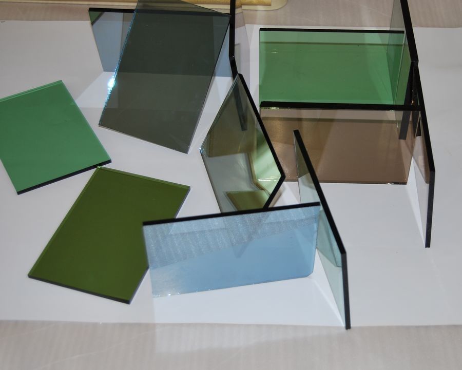 Vidrio templado reflejo anti-rasguños de 0,3 mm vidrio flotante a prueba de explosiones para decoración de ventanas