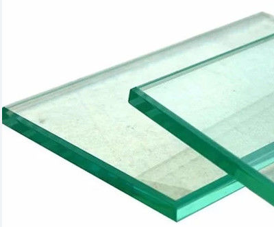 Tamaño / espesor de vidrio transparente personalizado para pared de cortina / vidrio de piso / claraboya