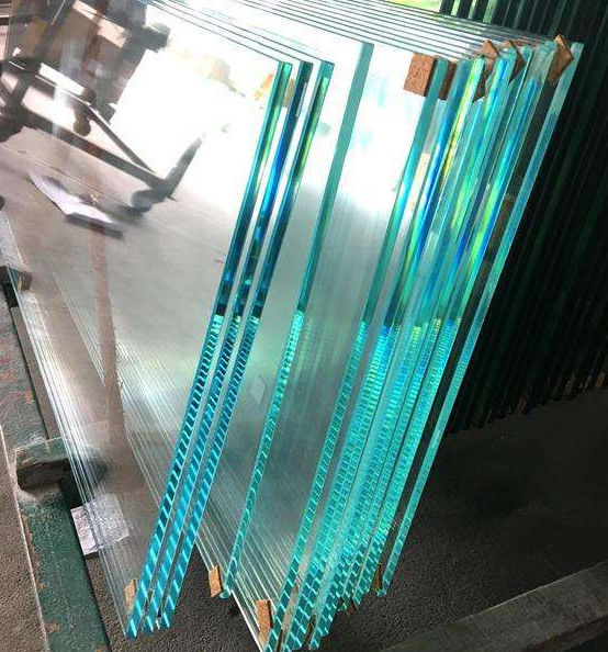 Vidrio flotante transparente de 3 mm-15 mm de baja tensión templado de seguridad vidrio laminado para puertas / ventanas exteriores / tabiques interiores