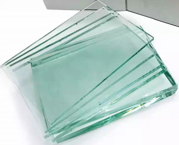 Vidrio flotante/vidrio de construcción/vidrio de chapa/vidrio transparente suministrado directamente por el fabricante chino utilizado para ventanas de muebles