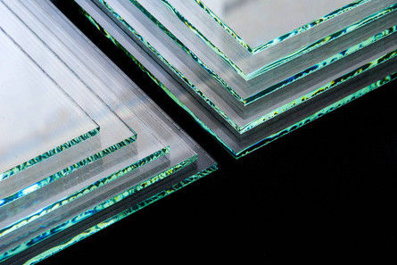 Qingdao vidrio flotante transparente de 2 mm-19 mm/vidrio templado para edificios/balcones/muebles, puertas y ventanas