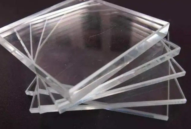 Vidrio ultra claro con esquinas planas y recortes de los mejores fabricantes
