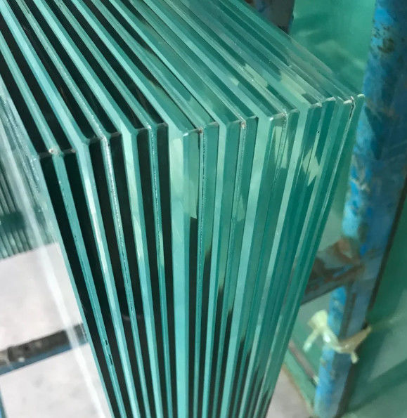 China Factory Glass laminado personalizado para paneles de cercas de puertas de ventanas de edificios con AS/NZS/CE/ISO/SGS