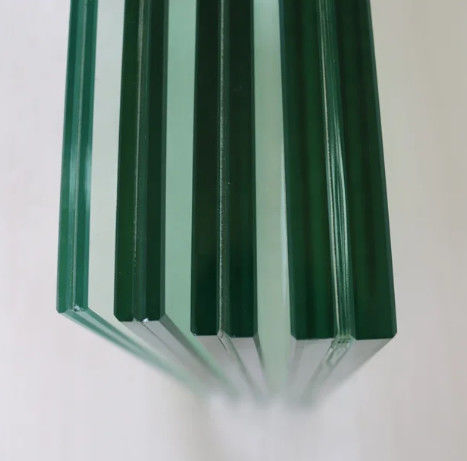 Vidrio laminado templado transparente / ultra transparente PVB Sgp laminado para edificios decorativos