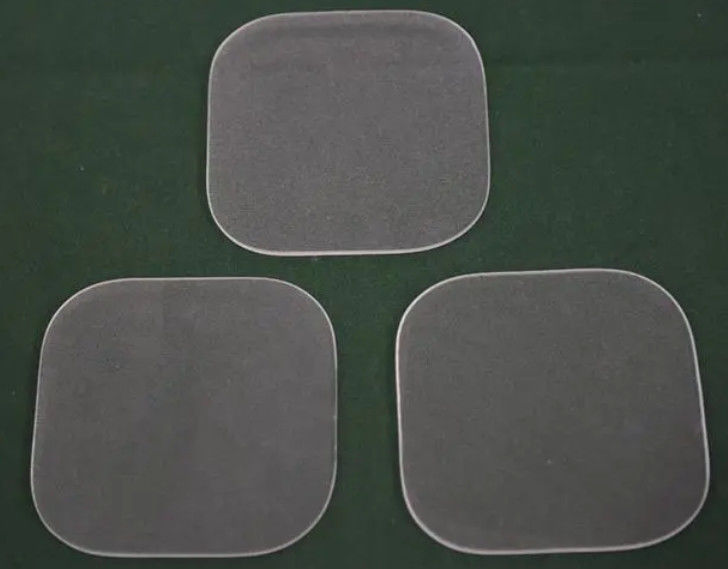 Venta caliente de vidrio solar templado de hierro bajo ultra claro de 3,2 mm-4 mm para paneles solares