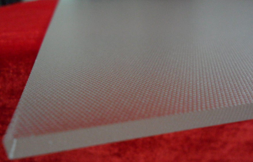 Venta caliente de vidrio solar templado de hierro bajo ultra claro de 3,2 mm-4 mm para paneles solares