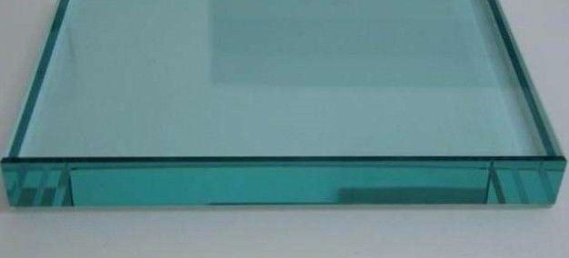 Vidrio templado helado de 4 mm con borde plano para acentos decorativos de cocina barandillas de balcón