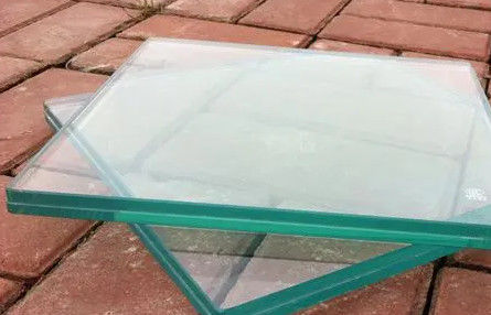 Vidrio laminado templado claro La mejor opción para materiales de construcción fuertes y transparentes