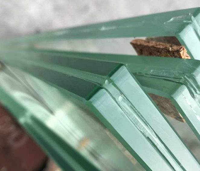 6.38mm 8.38mm 10.38mm 12.38mm Vidrio laminado PVB de color claro con certificado CSI、CE、SGCC para vidrio de construcción