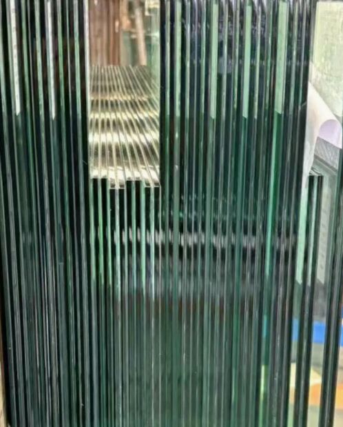Fabricante de vidrio templado de seguridad transparente tintado de 6.38-42.38 mm para ventanas y puertas/escaleras laminadas/ascensores/barandillas/vidrio para construcción con película PVB/Sgp