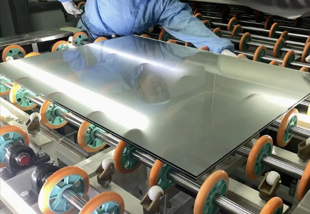 Fabrica de Qingdao Paneles de vidrio de seguridad laminados de transparencia PVB/SGP/EVA para edificios